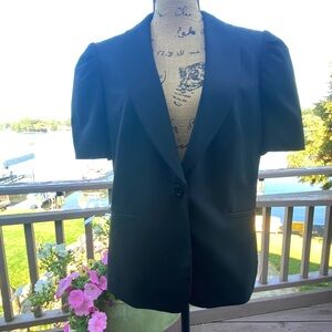 The Limited Black Collection Short Sleeve Blazer Size Large.  NWOT